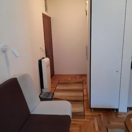 Apartment N&n *